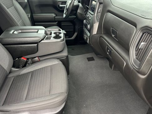 Used 2022 Chevrolet Silverado 1500 Custom image 15