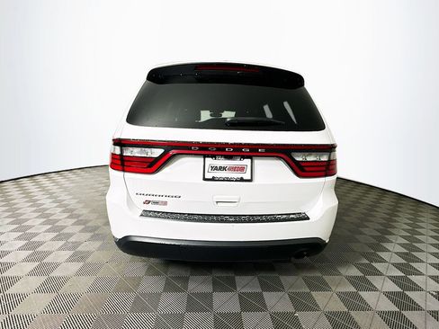 Certified 2024 Dodge Durango SXT image 9