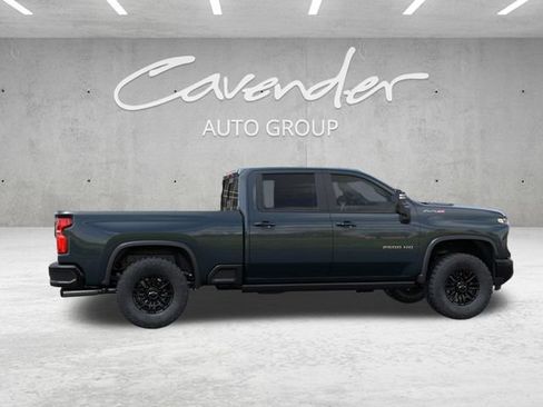 New 2026 Chevrolet Silverado 2500 ZR2 AWD/4WD image 5