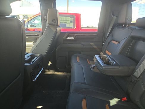 Certified 2025 GMC Sierra 3500 AT4 w/ AT4 Premium Plus Package image 9