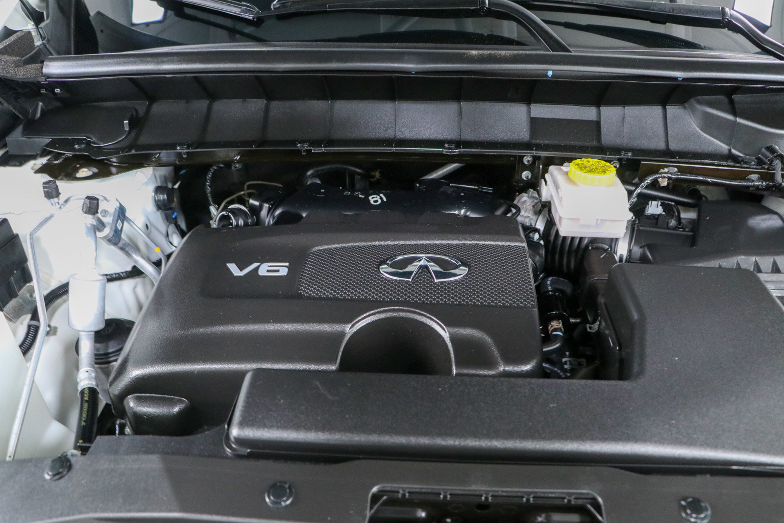 Used 2023 INFINITI QX60 Luxe w/ Cargo Package AWD/4WD image 33