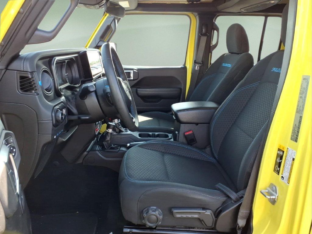 Used 2024 Jeep Wrangler Unlimited Rubicon 4xe AWD/4WD image 4