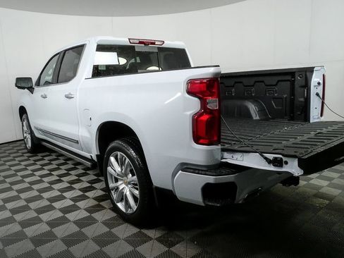 New 2026 Chevrolet Silverado 1500 High Country image 32
