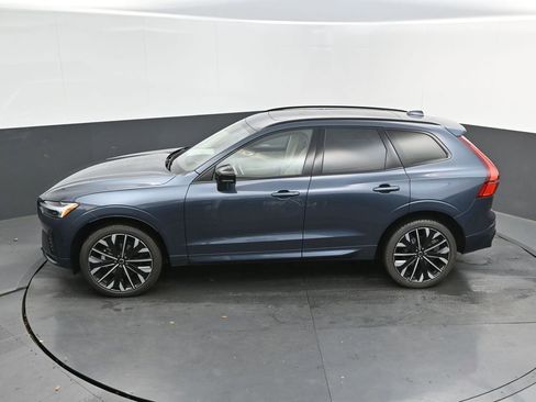New 2026 Volvo XC60 B5 Ultra w/ Protection Package Premier AWD/4WD image 23