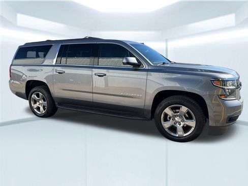 Used 2018 Chevrolet Suburban LT w/ Max Trailering Package image 6