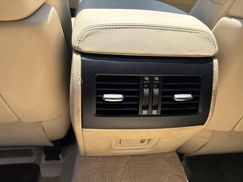Used 2014 Lexus LS 460 w/ Comfort Package RWD image 18