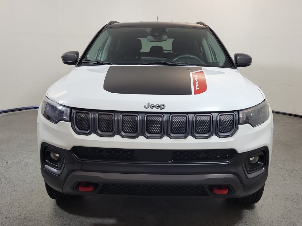 Used 2022 Jeep Compass Trailhawk AWD/4WD image 2