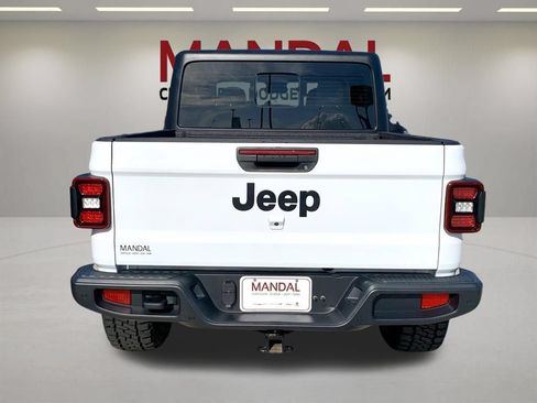 Used 2024 Jeep Gladiator Sport AWD/4WD image 7