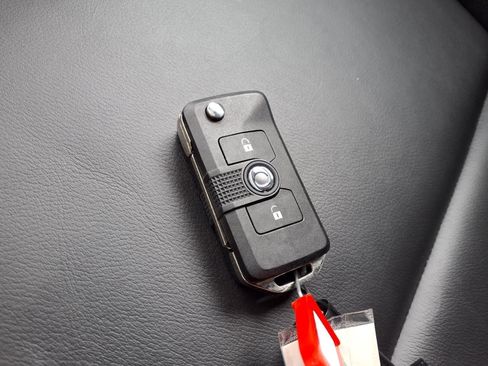 Used 2024 INEOS Grenadier Station Wagon AWD/4WD image 25