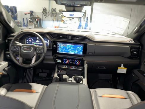 New 2026 GMC Sierra 1500 AT4 w/ Technology Package image 18