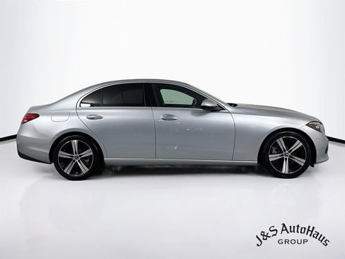 Used 2022 Mercedes-Benz C 300 Sedan w/ Exclusive Trim Package image 8