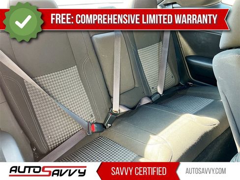 Used 2023 Dodge Challenger SXT image 25