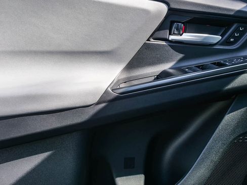 New 2026 Subaru Solterra image 21