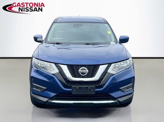 Used 2020 Nissan Rogue S video 2