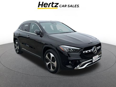 Used 2025 Mercedes-Benz GLA 250 4MATIC image 1