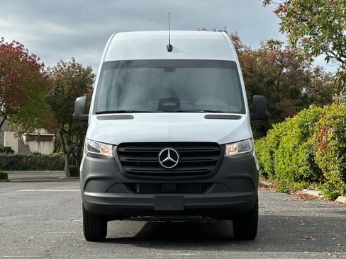 New 2026 Mercedes-Benz Sprinter 2500 image 8