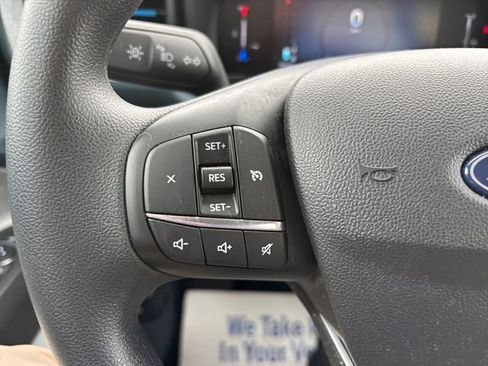 Used 2025 Ford Maverick XLT w/ Equipment Group 302A AWD/4WD image 18
