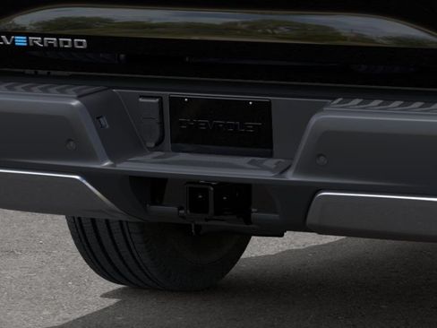 New 2026 Chevrolet Silverado EV LT AWD/4WD image 14