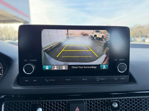 Used 2025 Honda Civic Sport image 17