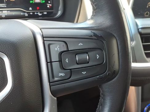 Used 2023 GMC Yukon SLE RWD image 23