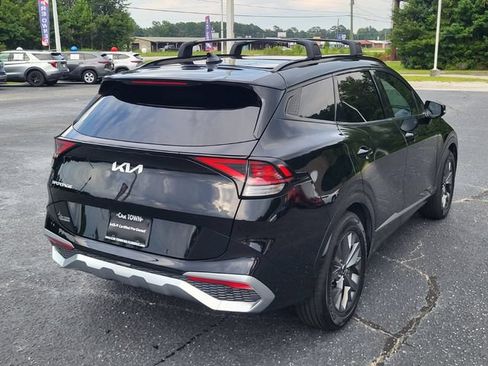 Certified 2024 Kia Sportage SX FWD image 2
