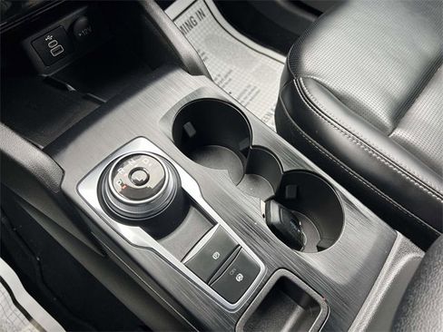 Certified 2024 Ford Escape Platinum image 21