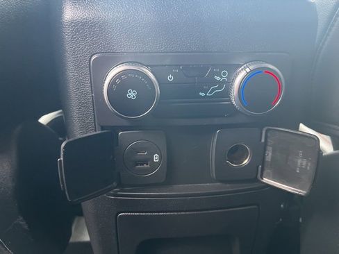 Used 2022 Ford Explorer ST-Line image 24