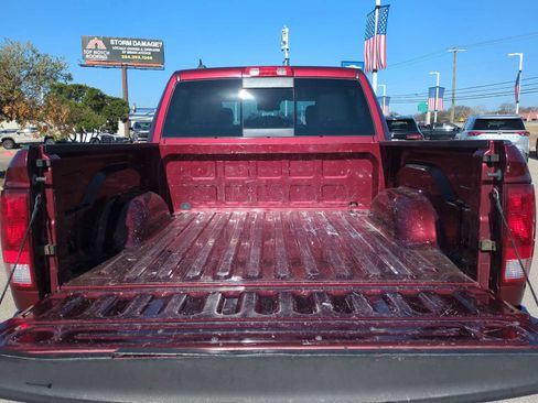 Used 2018 RAM 1500 Lone Star image 24