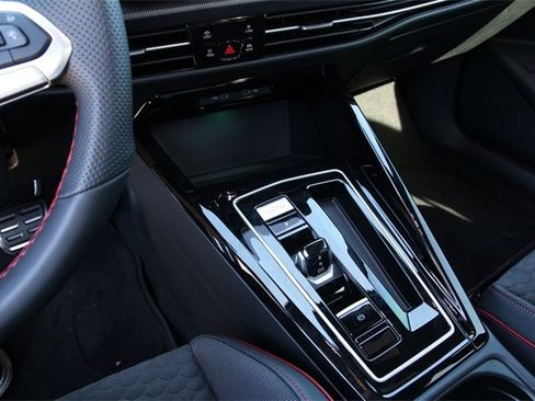 New 2026 Volkswagen GTI SE image 22