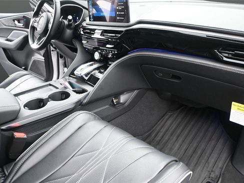 Certified 2026 Acura MDX SH-AWD w/ Advance Package image 20
