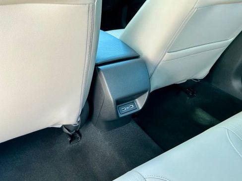 Certified 2024 Honda Civic Touring image 10