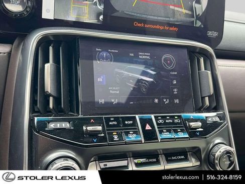 Used 2023 Lexus LX 600 4WD w/ Accessory Package (Z1) image 35