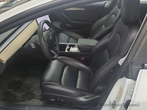 Used 2021 Tesla Model 3 Standard Range Plus RWD image 2