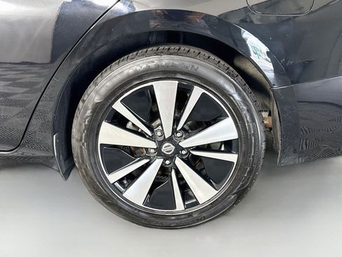 Used 2022 Nissan Altima 2.5 SV FWD image 37