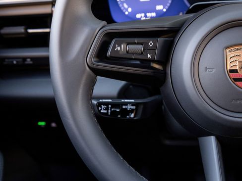 Certified 2026 Porsche Macan 4 Electric AWD/4WD image 15