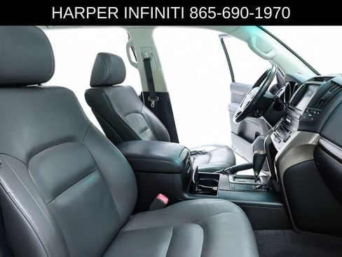 Used 2008 Toyota Land Cruiser AWD/4WD image 35