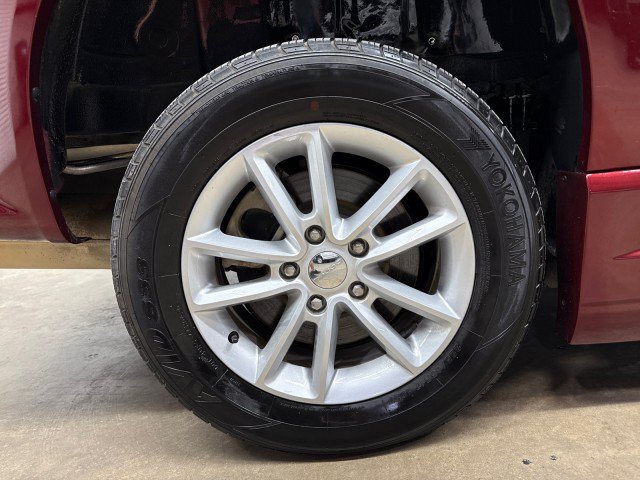 Used 2019 Dodge Grand Caravan SXT FWD image 46