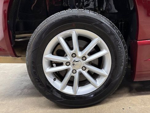 Used 2019 Dodge Grand Caravan SXT FWD image 46