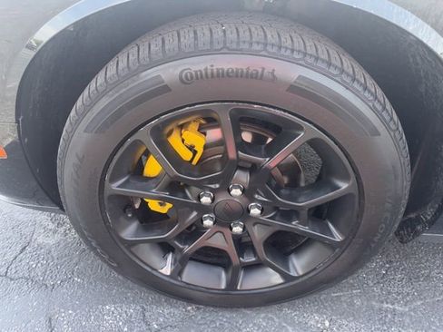 Used 2018 Dodge Challenger GT AWD/4WD image 28