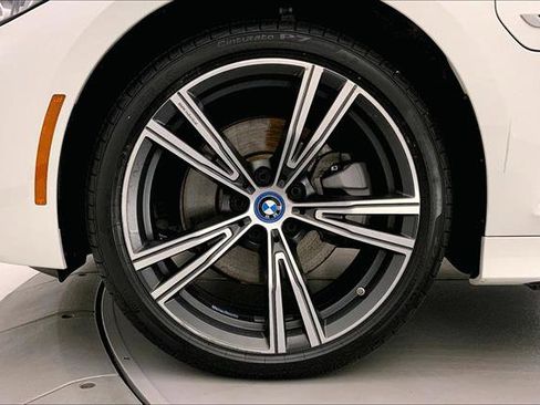 Certified 2023 BMW 330e xDrive w/ Premium Package image 8