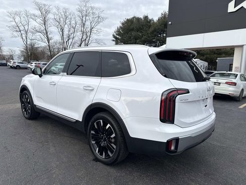 Used 2023 Kia Telluride SX Prestige image 3