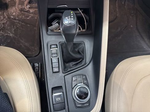 Used 2018 BMW X1 xDrive28i image 9