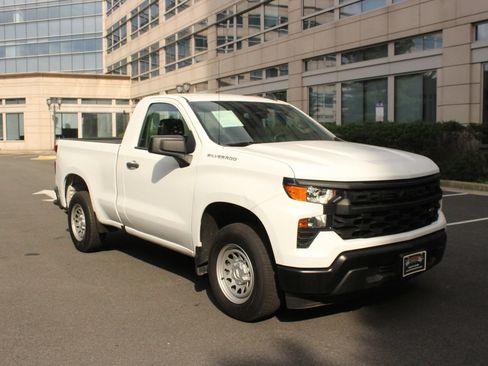 Used 2023 Chevrolet Silverado 1500 W/T RWD image 1