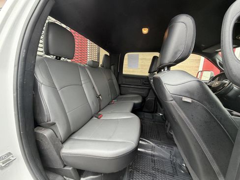 Used 2022 RAM 3500 Tradesman w/ Chrome Appearance Group image 28