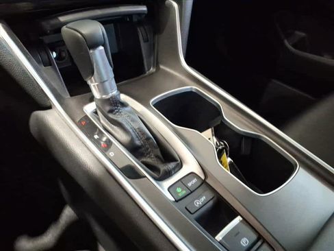 Used 2022 Honda Accord Sport image 13