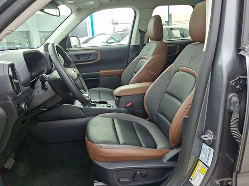 Used 2024 Ford Bronco Sport Outer Banks w/ Tech Package image 14