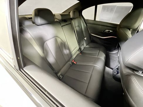Used 2020 BMW 330i xDrive Sedan w/ Convenience Package image 27