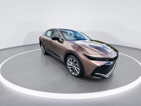 New 2026 Toyota Crown w/ Advanced Technology Package AWD/4WD image 2