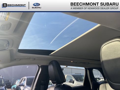 Used 2020 Jeep Cherokee Trailhawk image 22