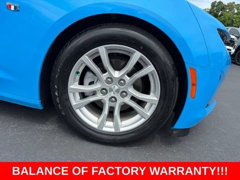 Used 2023 Chevrolet Camaro LS RWD image 8